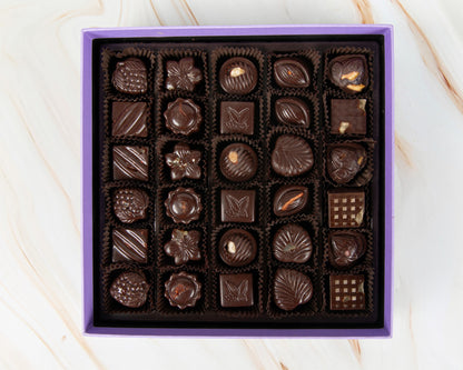 30 pc. Continental Assortment of Fruits & Nuts